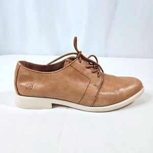 Born Tan Soft Leather Size 7